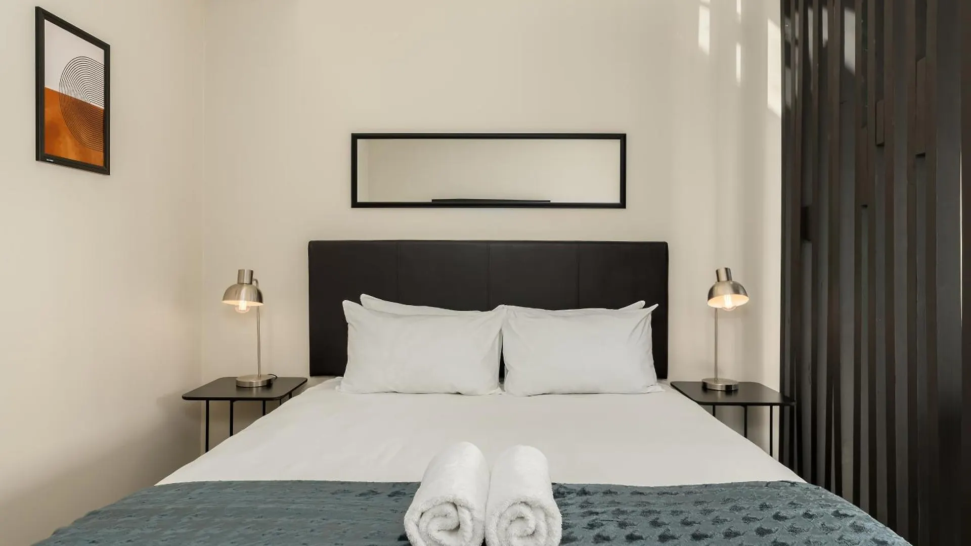 220 On Loop Luxury Apartments Cape Town