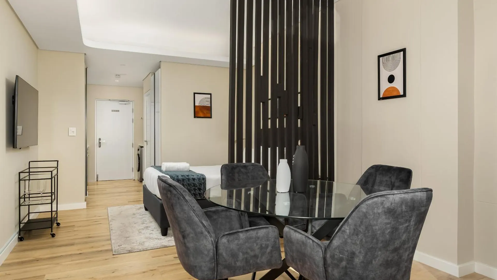 220 On Loop Luxury Apartments Cape Town South Africa