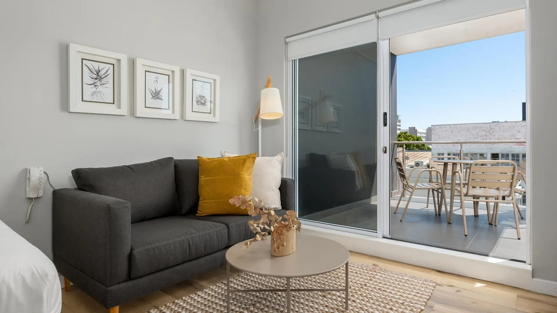 220 On Loop Luxury Apartments Cape Town 0*,  South Africa