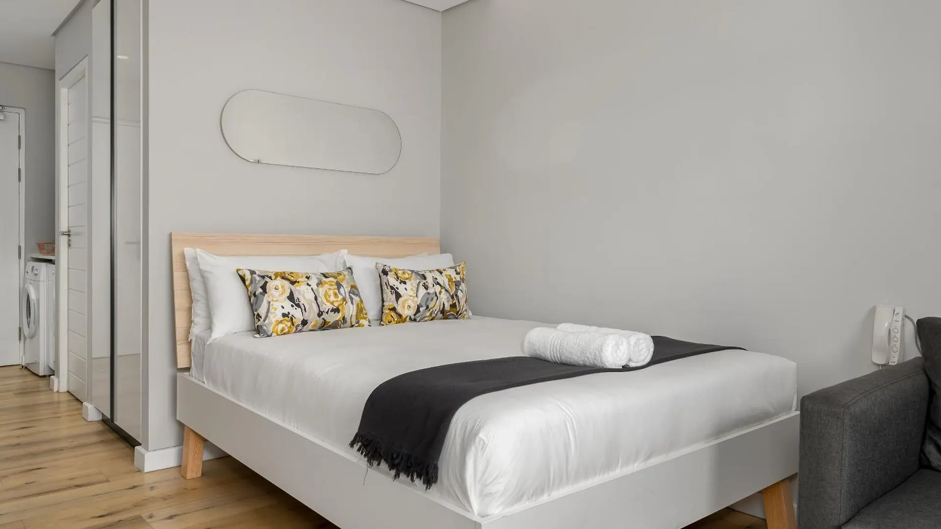 220 On Loop Luxury Apartments Cape Town