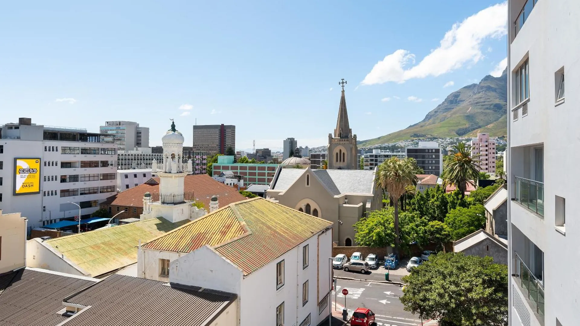220 On Loop Luxury Apartments Cape Town